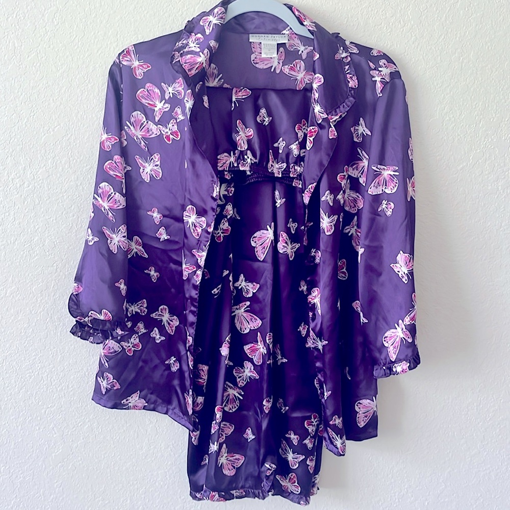 Morgan Taylor Intimates pajama size M purple butterfly’s very beautiful